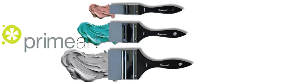 on the left hand side of the image is the logo for prime art. on the right hand side are three horizontal silicone brushes. largest to smallest from the bottom to the top. they have black handles and silver ferrules and a grey silicone wedge. inder the wedge there are smears of acrylic paint in grey, blue and pink shades. on a white background